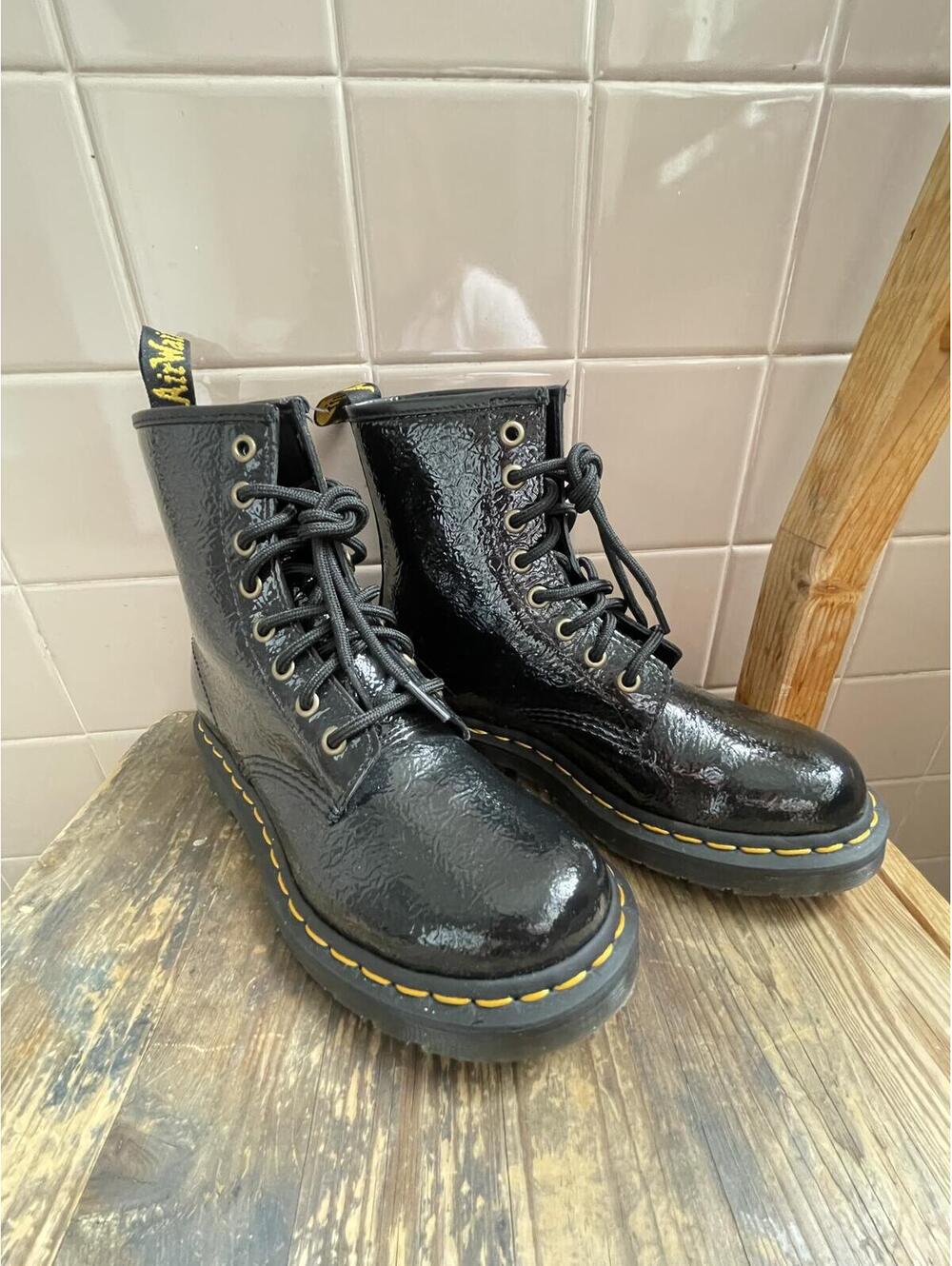 New Dr. Marten’s 1460 Black Vegan Leather Lace-Up Ankle Boots US Women’s 6